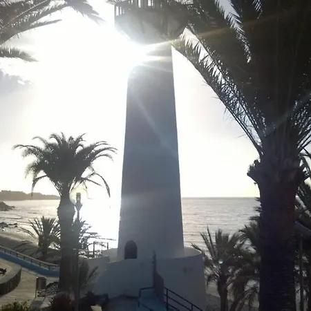 First Line To The Beach. דירה מספאלומס